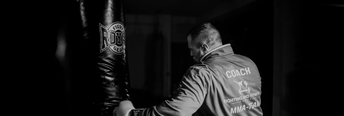 Boxing styles The Peek-A-Boo Style: Pressure, Precision, and Pure Intensity